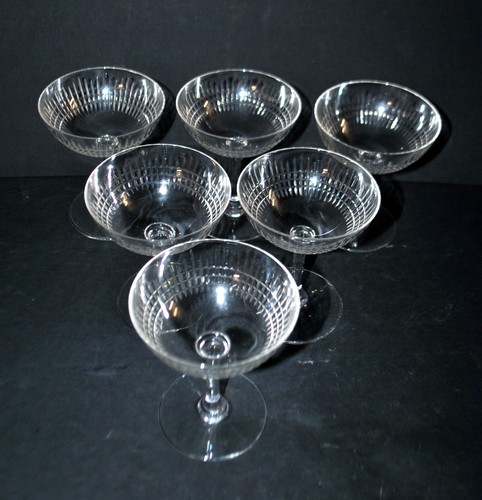 Baccarat lot coupes à - 6,