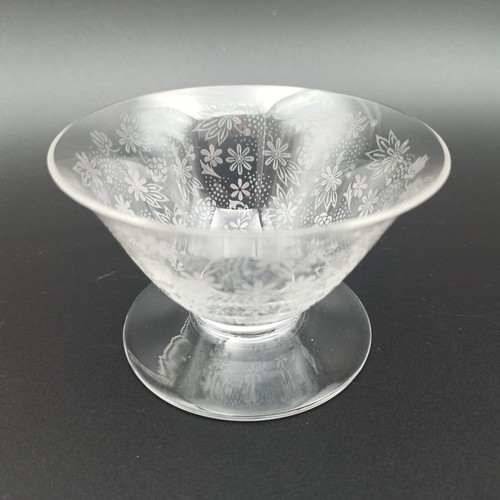 Baccarat coupe à - -,