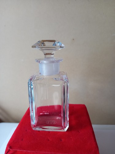 Baccarat petit flacon - flacon, en