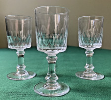 3 verres à liqueur en cristal