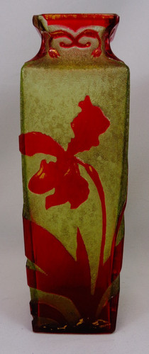 Baccarat vase doublé - doublé, et