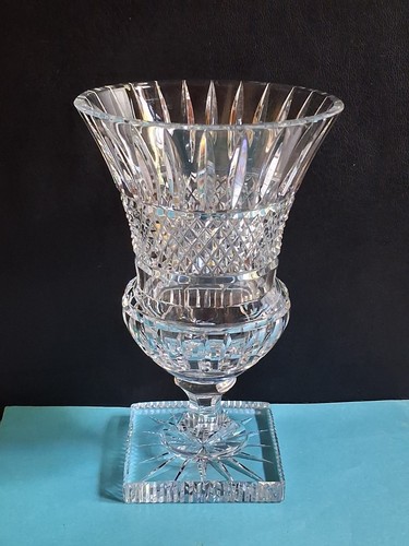 Tres beaux vase cristal - beaux,